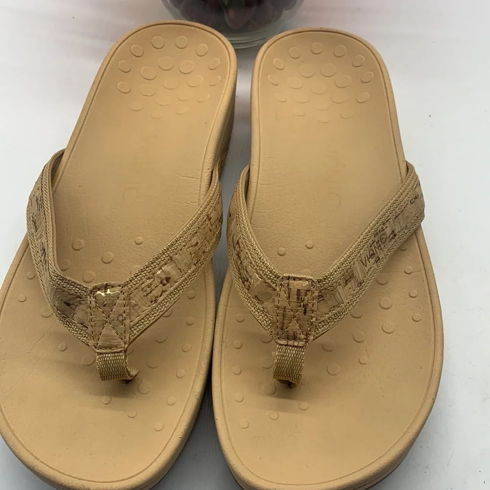 Vionic High Tide Tan Cork Platform  Flip Flop Sz 11 VIO0120
